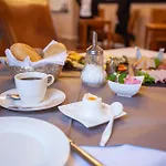 Niederlaendischer Hof מלון 4*
