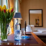 Niederlaendischer Hof 4* שוורין