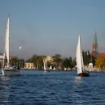 Niederlaendischer Hof 4* שוורין