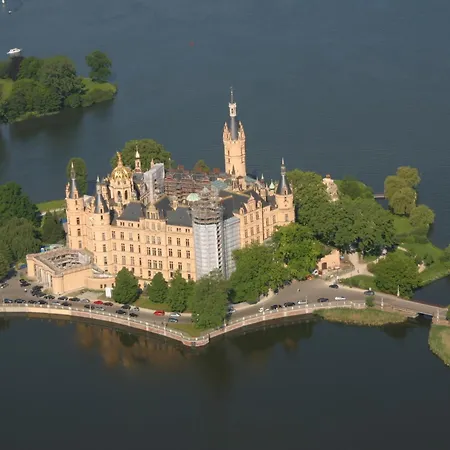 Niederlaendischer Hof 4*