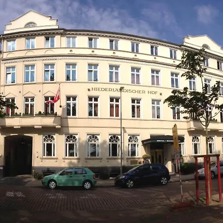 Hotel Niederlaendischer Hof 4*